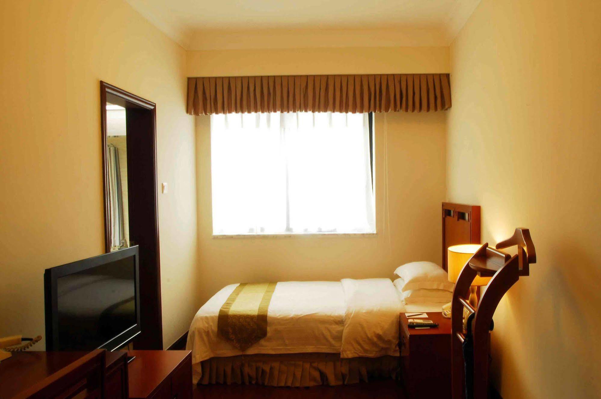 Ming Wah Apartments Shenzhen Exterior photo
